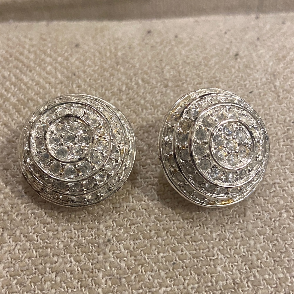 Vintage Silvertone Rhinestone Clip Earrings